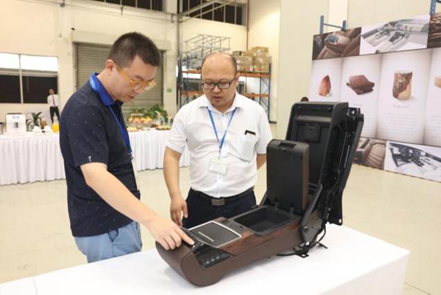 巴斯特的极致天窗工艺新葡京网上赌场遇见伟(图23)