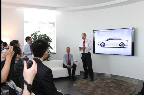 巴斯特的极致天窗工艺新葡京网上赌场遇见伟(图24)