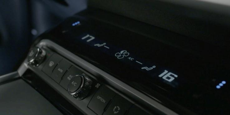 巴斯特的极致天窗工艺新葡京网上赌场遇见伟(图29)