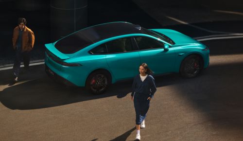 07 + 推动 15 万级新能源产业提质新葡京娱乐销量口碑双丰收 东风奕派 0(图2)